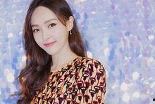 娱乐主播吃瓜说檀健次,主播吃瓜热议，揭秘明星幕后故事